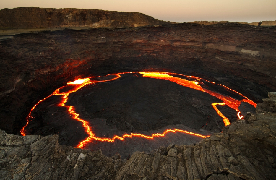 Irta'Ale volcano